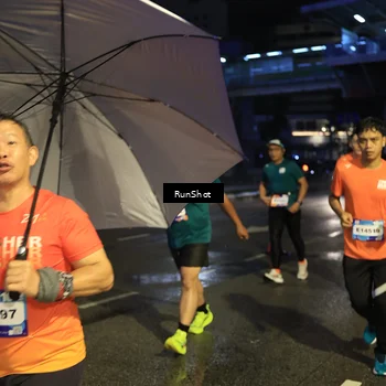 Runner Photo 7905256