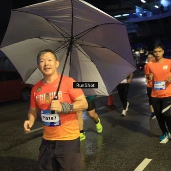 Runner Photo 7905261