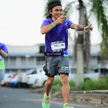 Runner Photo 7905268