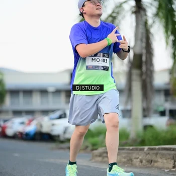 Runner Photo 7905299