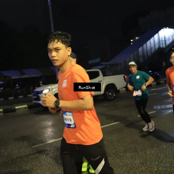 Runner Photo 7905314