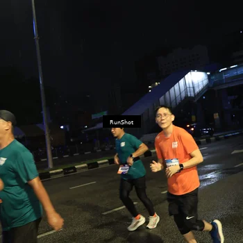 Runner Photo 7905329
