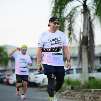 Runner Photo 7905344