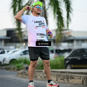 Runner Photo 7905372