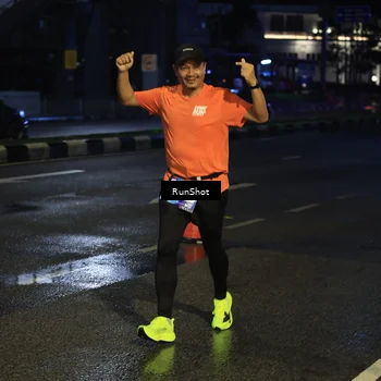 Runner Photo 7905385