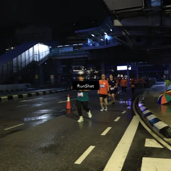 Runner Photo 7905390