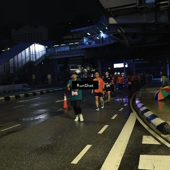 Runner Photo 7905397
