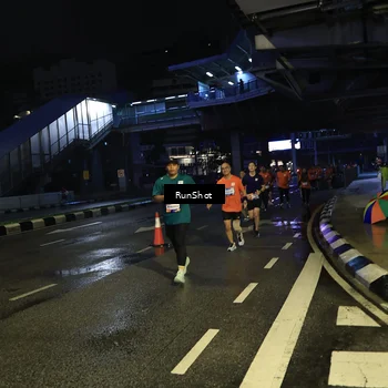 Runner Photo 7905399