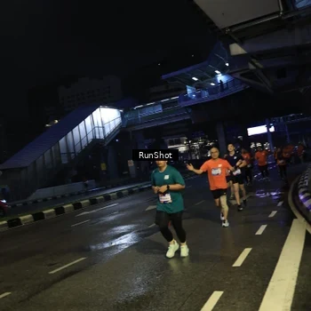 Runner Photo 7905407