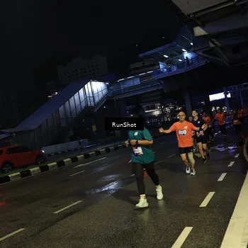 Runner Photo 7905412
