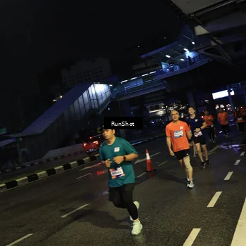 Runner Photo 7905432