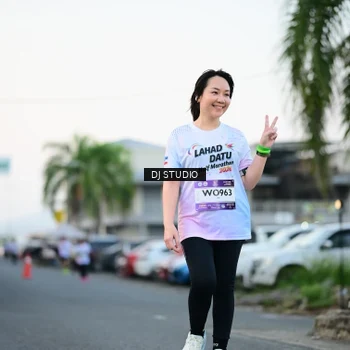 Runner Photo 7905438