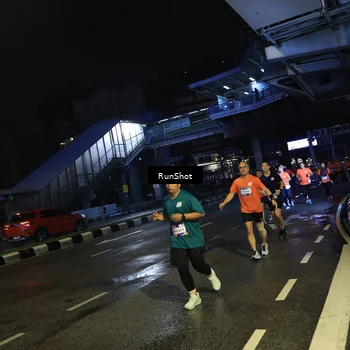 Runner Photo 7905443
