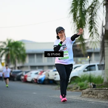 Runner Photo 7905477