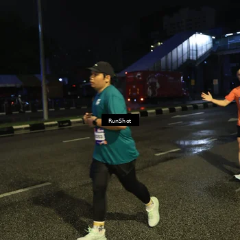 Runner Photo 7905485
