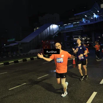 Runner Photo 7905490