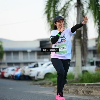 Runner Photo 7905501