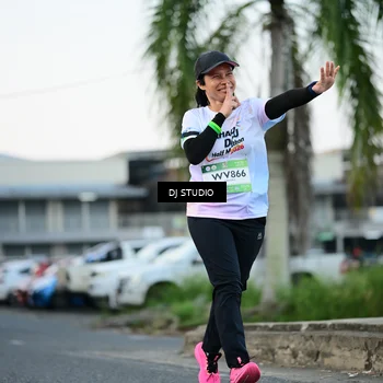 Runner Photo 7905506