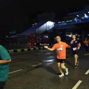 Runner Photo 7905510