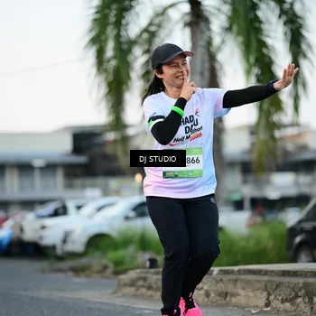 Runner Photo 7905511