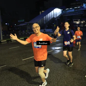 Runner Photo 7905522