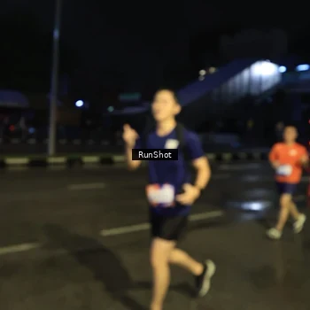 Runner Photo 7905536