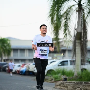 Runner Photo 7905547