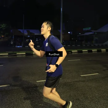 Runner Photo 7905560