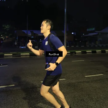 Runner Photo 7905564