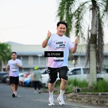 Runner Photo 7905575