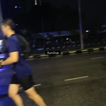 Runner Photo 7905576