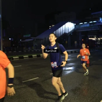 Runner Photo 7905588