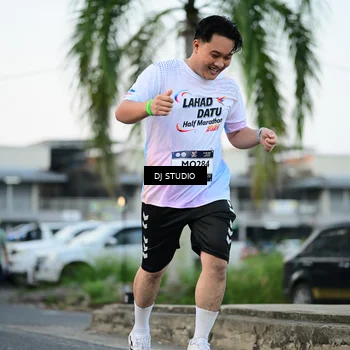 Runner Photo 7905597