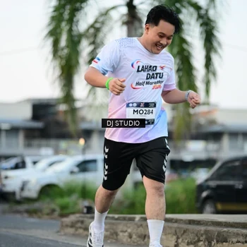 Runner Photo 7905603