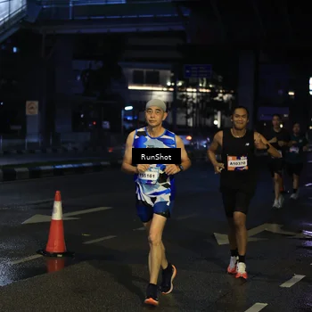 Runner Photo 7905621