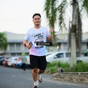 Runner Photo 7905623