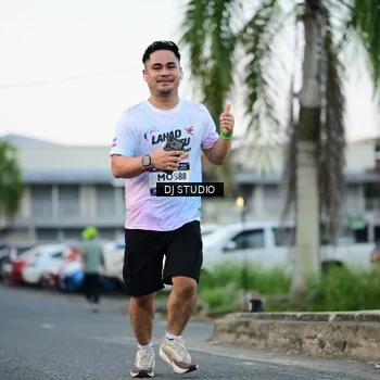 Runner Photo 7905626
