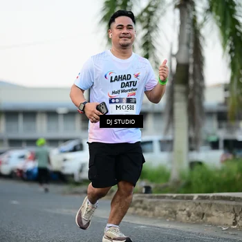 Runner Photo 7905628