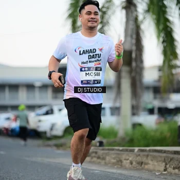 Runner Photo 7905636