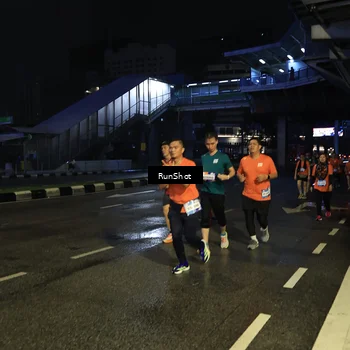 Runner Photo 7905637
