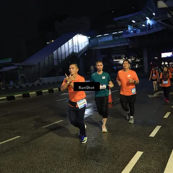 Runner Photo 7905657