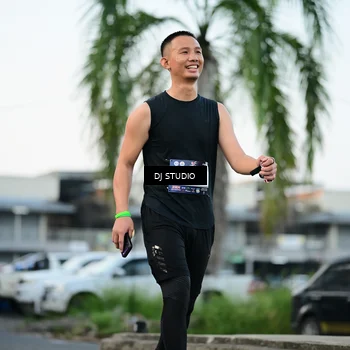 Runner Photo 7905669