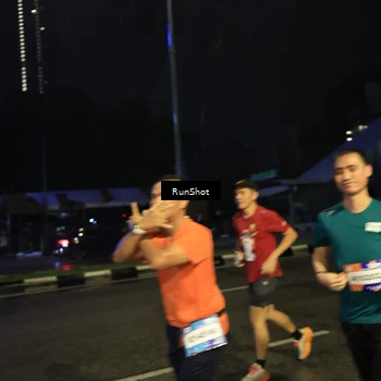 Runner Photo 7905710