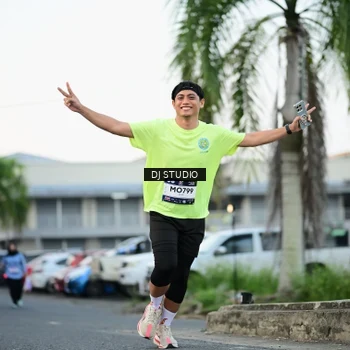 Runner Photo 7905716
