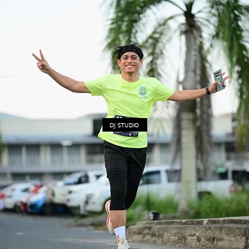 Runner Photo 7905718