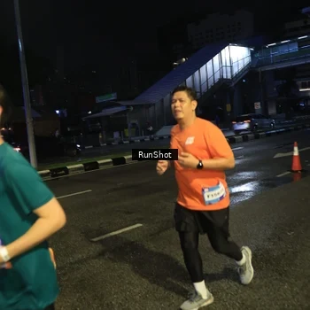 Runner Photo 7905733