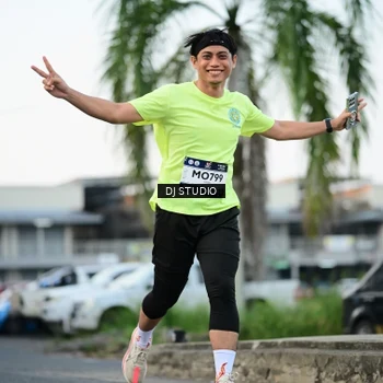 Runner Photo 7905738