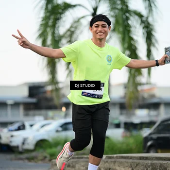Runner Photo 7905741