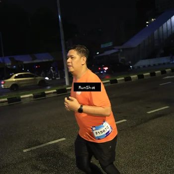 Runner Photo 7905759