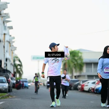 Runner Photo 7905760